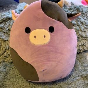 Alexie purple cow Squishmallow